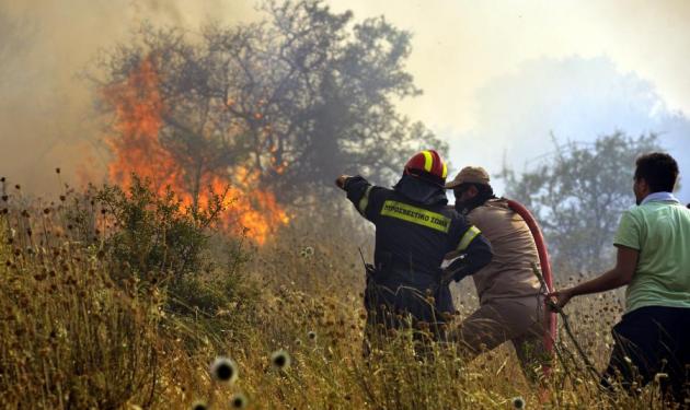 Πύρινα μέτωπα παντού! Πυρκαγιές σε Λίμνη Ευβοίας, Μαγούλα Αττικής και Λαγονήσι
