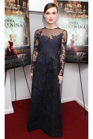 H Keira Knightley με Valentino Couture