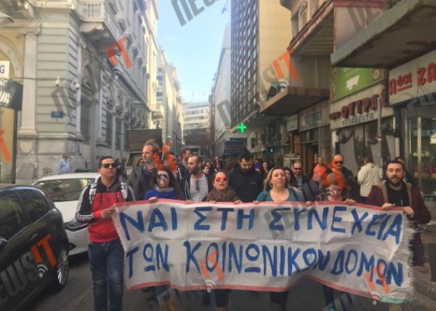 “Ήρθατε για τις κάμερες!” απίστευτη αντιμετώπιση εκπροσώπου του ΣΥΡΙΖΑ σε απλήρωτους εργαζόμενους