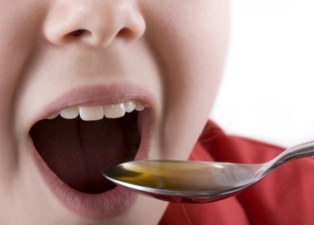 Γιατί πρέπει να ΜΗΝ δίνεις το σιρόπι στο παιδί με απλό κουτάλι