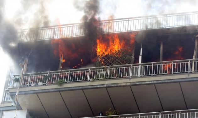 Τραγωδία στη Θήβα: 10χρονος κάηκε ζωντανός. Σώθηκε ο πατέρας του