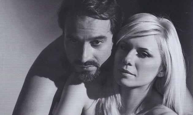Οι Έλληνες star φωτογραφίζονται γυμνοί κατά του AIDS!