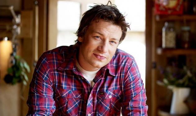 Jamie Oliver: Σε ποιον Έλληνα σεφ έδωσε συγχαρητήρια για τη συνταγή του;