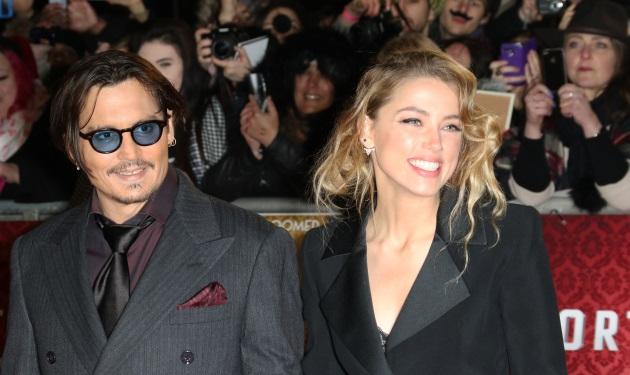 Johnny Depp: Η απάντηση του σε ερώτηση για την Amber Heard θα σε κάνει να γελάσεις! Βίντεο