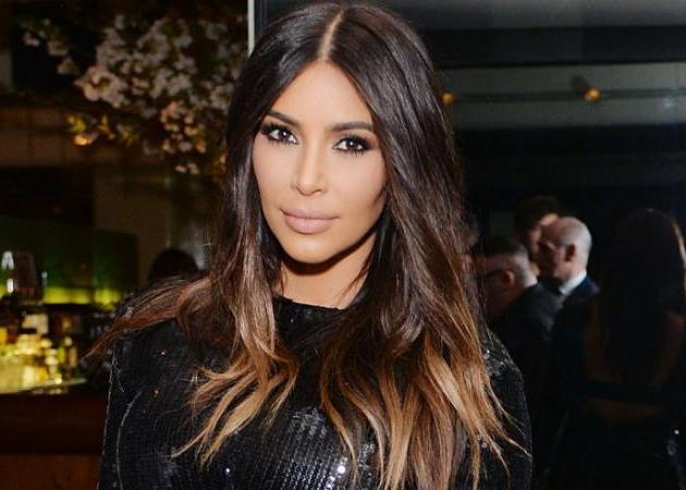 Η Kim Kardashian χρησιμοποιεί ένα πολύ περίεργο (και οικονομικό) gel για τα μαλλιά της!
