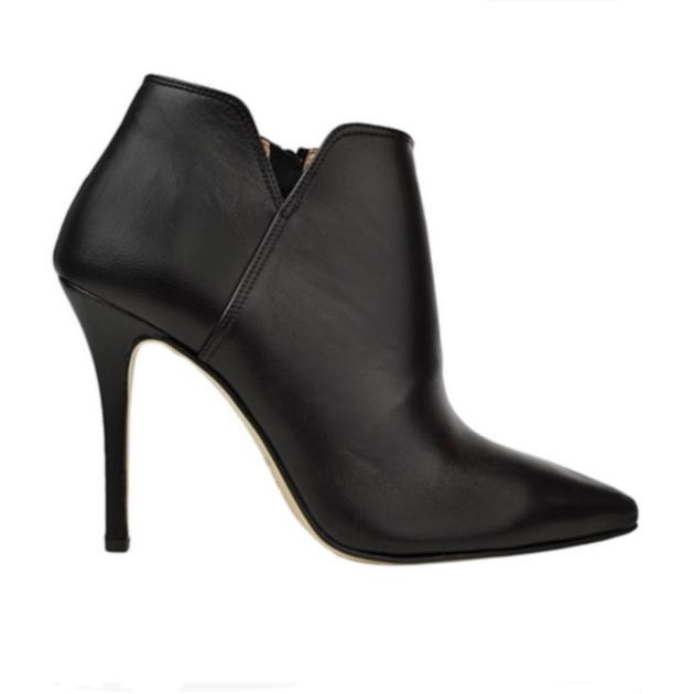 7 | Ankle boots Mark Milan