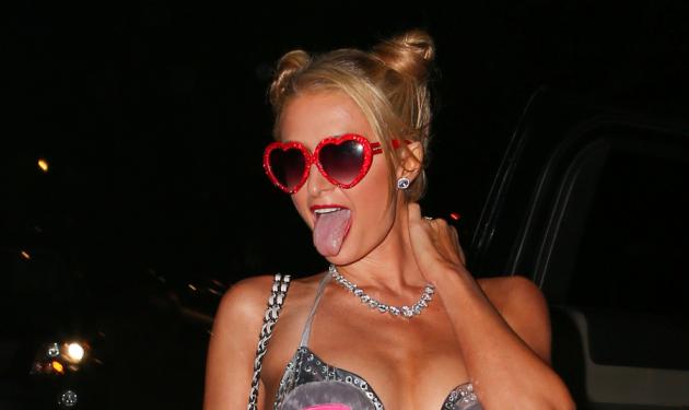 OMG! Επώνυμη του hollywood επέλεξε να ντυθεί Miley Cyrus στο φετινό Halloween… Ποια είναι;
