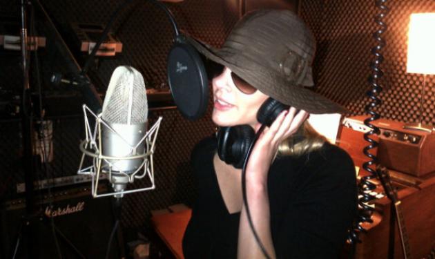 Ρία Αντωνίου: Γιατί μπήκε στο studio ηχογράφησης;