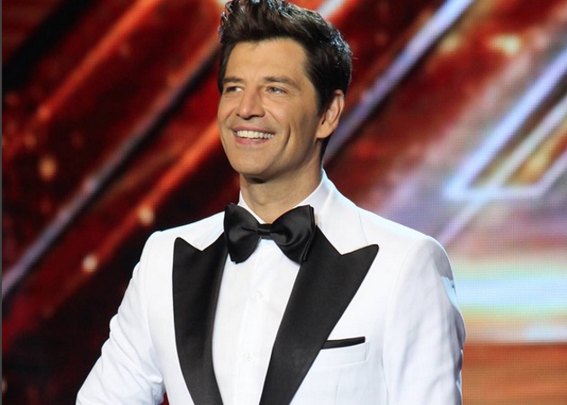 Σάκης Ρουβάς: Τα παιδιά του παρακολουθούν τον τελικό του X Factor