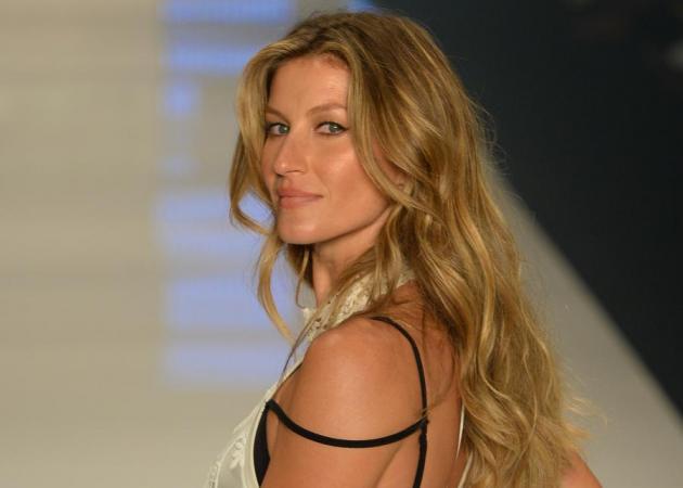 Gisele: φόρεσε μπούρκα για να πάει στον πλαστικό της και ανακαλύφθηκε από τους παπαράτσι! Photo!