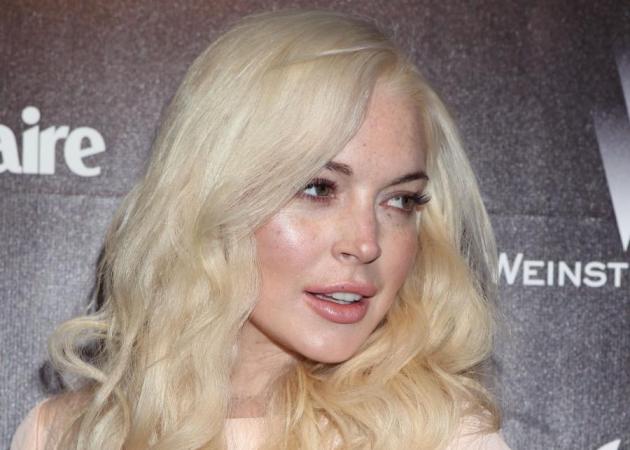 Η Lindsay Lohan έγινε κοκκινομάλλα (ξανά!). Δες εδώ το νέο της look!