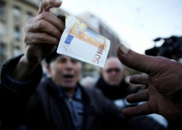 Ξαφνικός θάνατος για τις συντάξεις χηρείας! Η παγίδα που κρύβει ο νόμος!