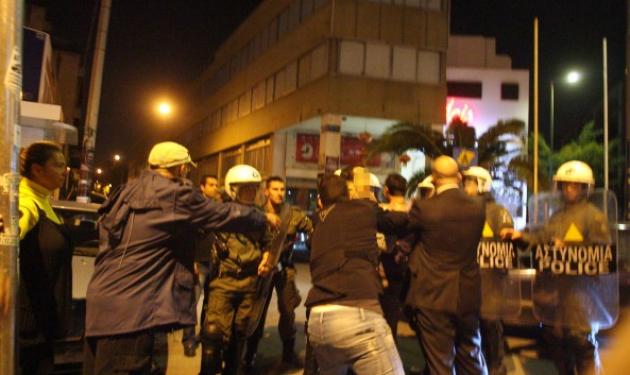 Τέσσερις συλλήψεις για τα επεισόδια στο Χυτήριο – Φωτογραφίες και video