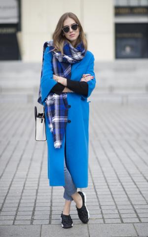 Παρίσι με μπλε παλτό