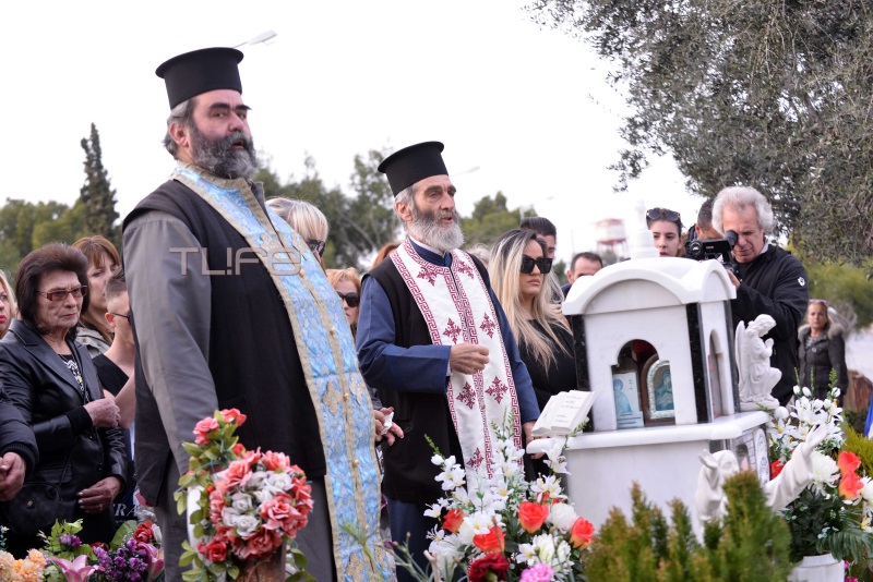 Παντελής Παντελίδης: Το τρισάγιο στο σημείο που σκοτώθηκε Φωτορεπορτάζ tlife