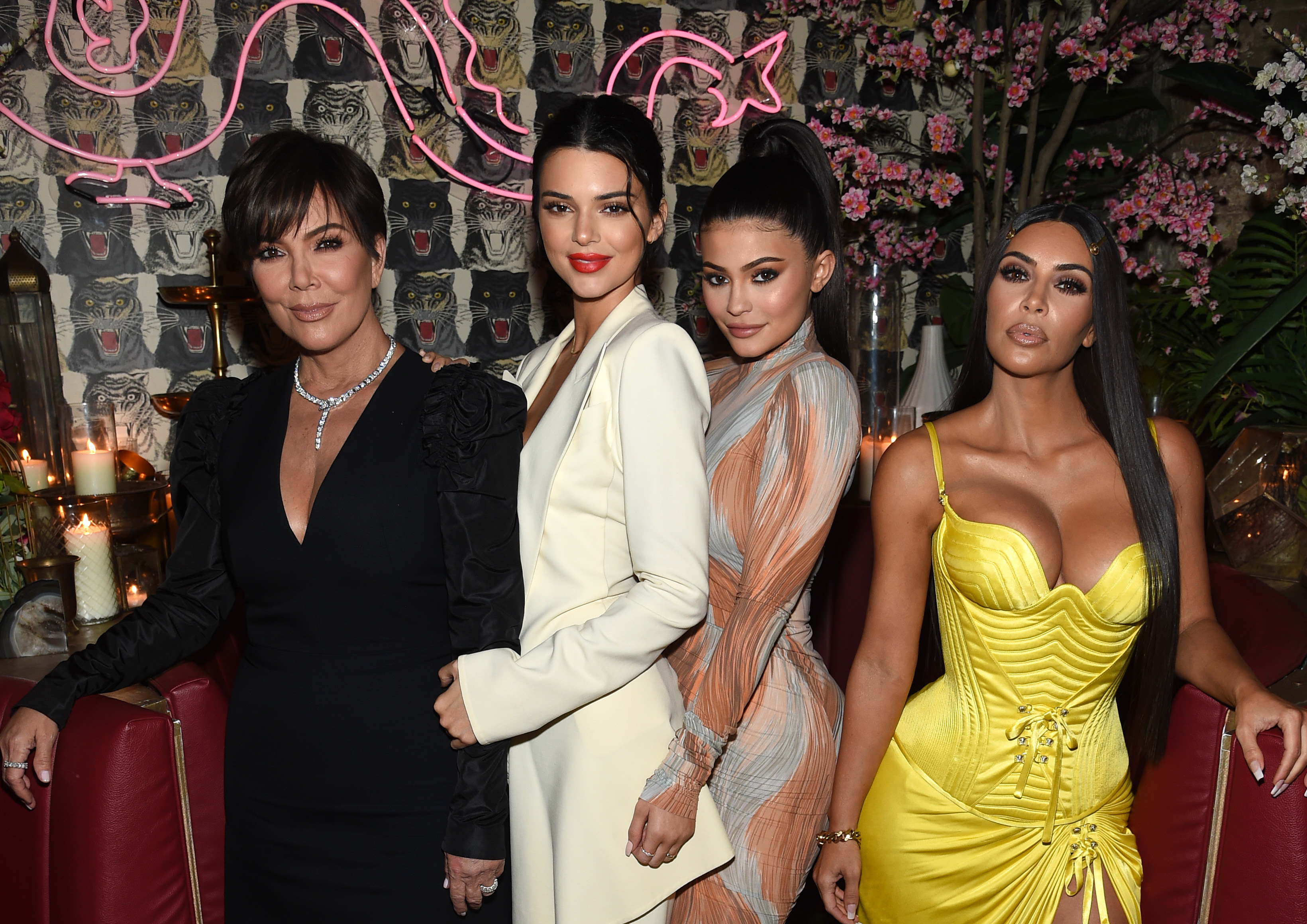 Οι Kardashian- Jenner έκαναν unfollow την προσωπική τους makeup artist!