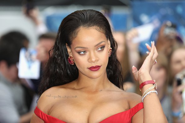 Έρχεται επιτέλους το ντοκιμαντέρ για την Rihanna!