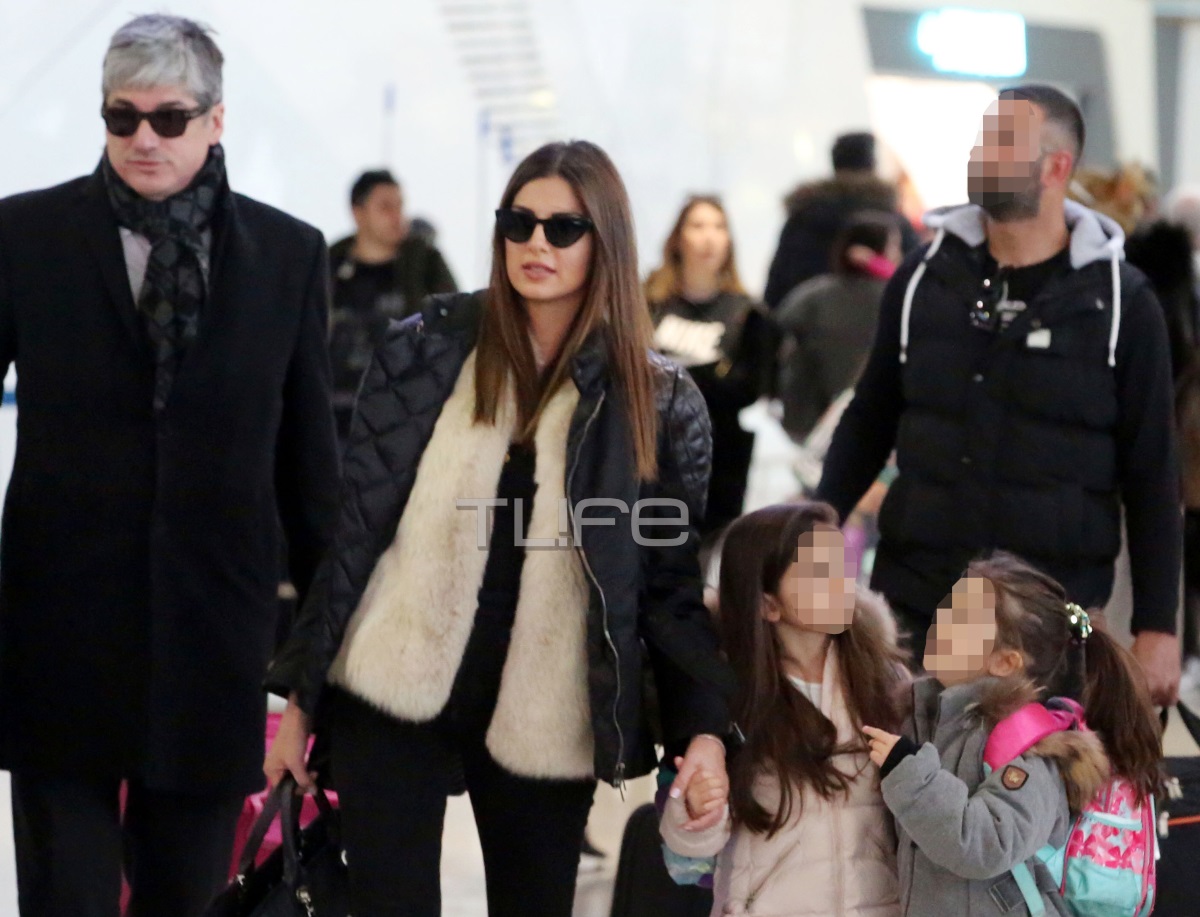 Σταματίνα Τσιμτσιλή – Θέμης Σοφός: Στο αεροδρόμιο μαζί με τις κόρες τους λίγο πριν αναχωρήσουν για το ταξίδι τους! [pics]