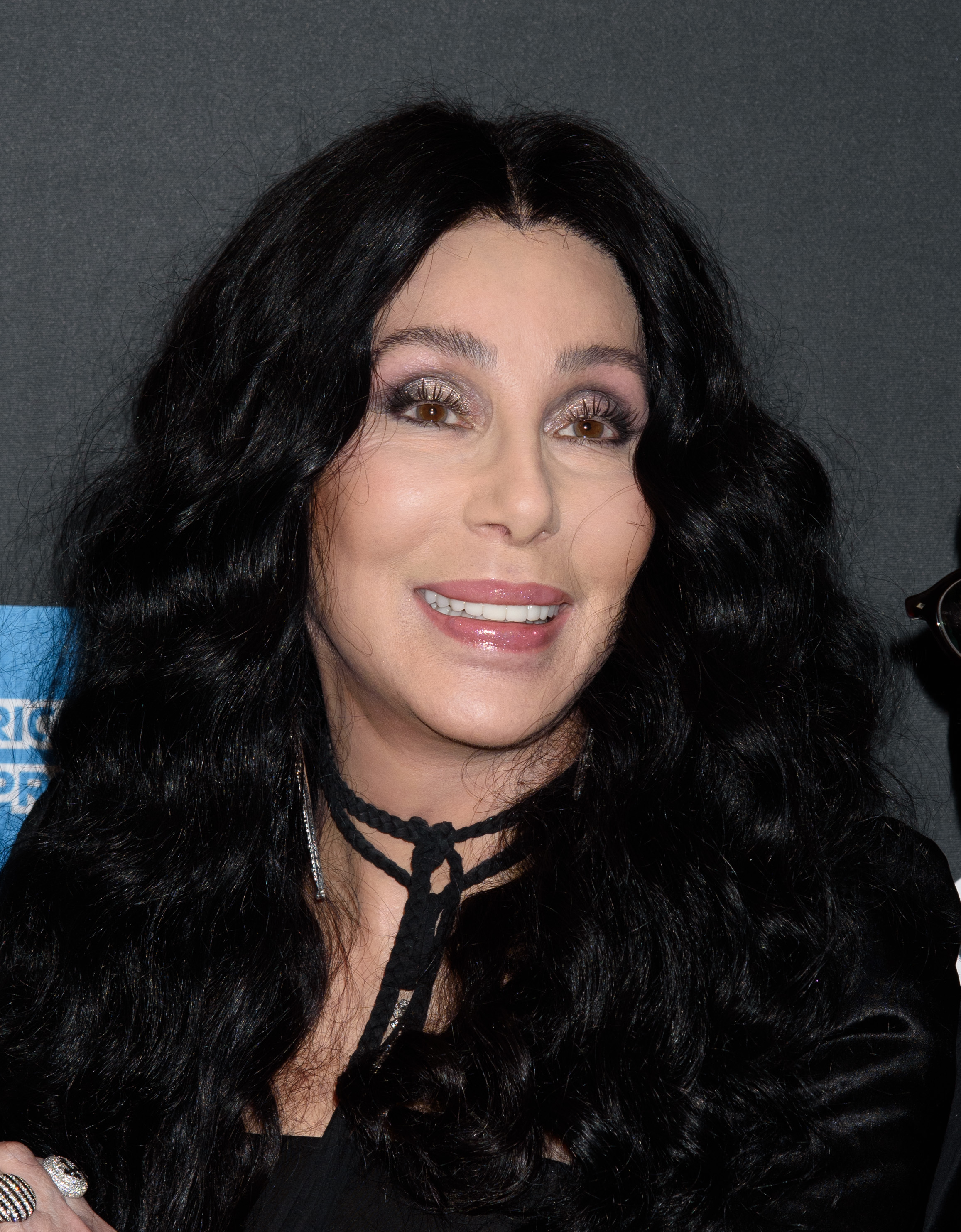 Η Cher λανσάρει το πρώτο της άρωμα από την δεκαετία του ’80!