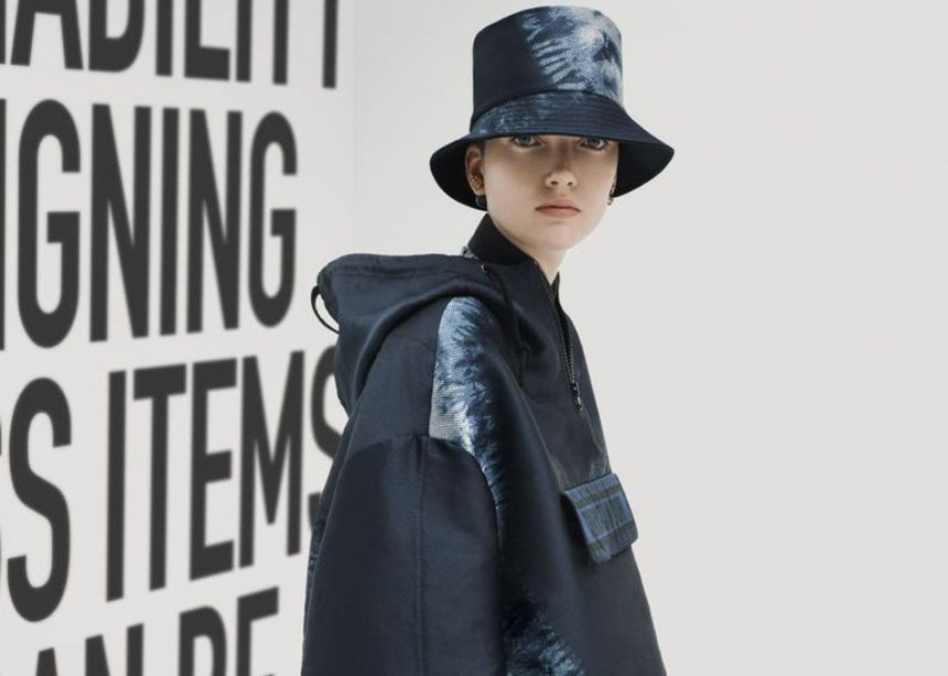 O οίκος Dior συνεχίζει να έχει εμμονή με αυτό το summer trend και το Φθινόπωρο
