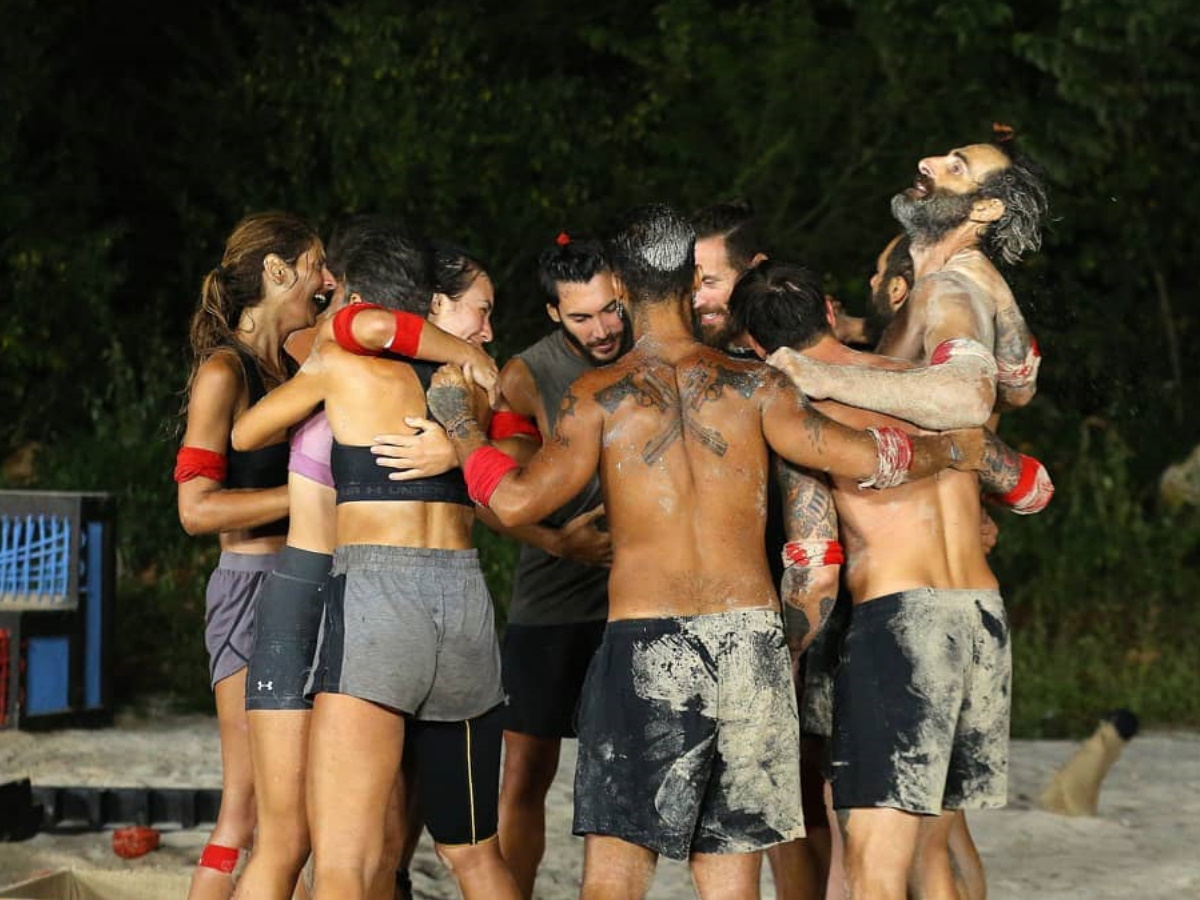 Survivor: Απίστευτο! Κέρδισαν οι κόκκινοι μετά από 8 σερί ήττες – Ζητωκραύγαζαν όλοι μαζί