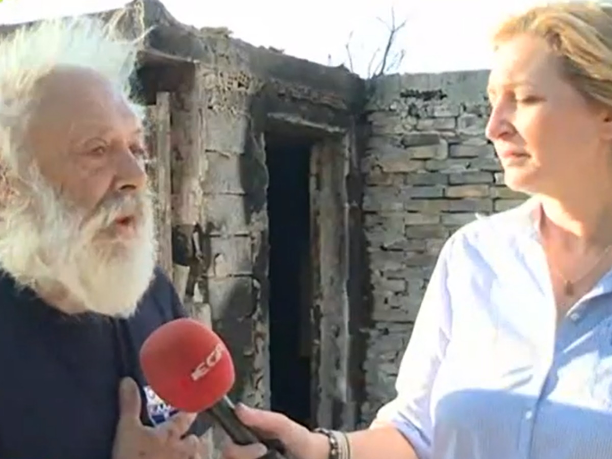 Συγκλονίζει ο Αλέκος Βουτσαράς: Το σπίτι του στη Βαρυμπόμπη έγινε στάχτες, αλλά αρνείται να φύγει