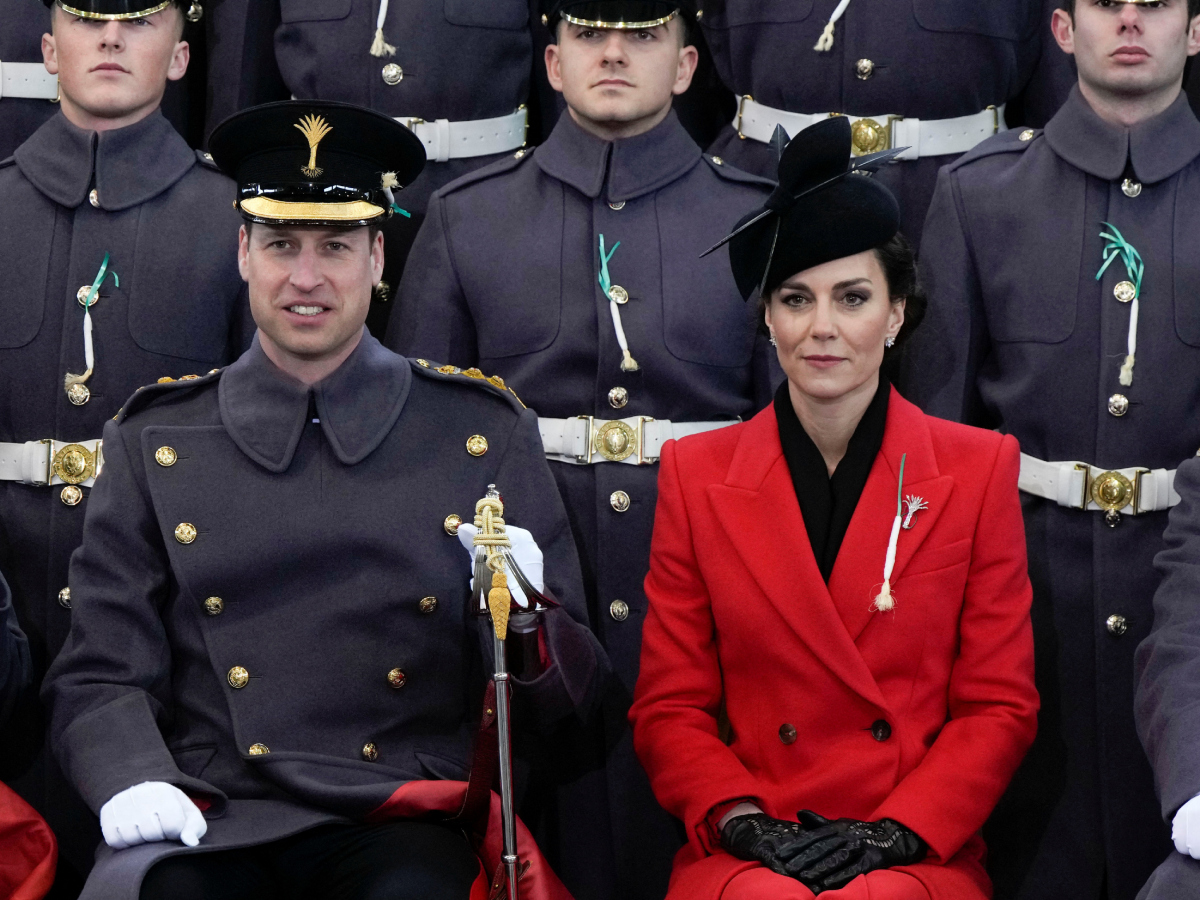 Kate Middleton: Mε military style κλέβει για μία ακόμη φορά τις εντυπώσεις