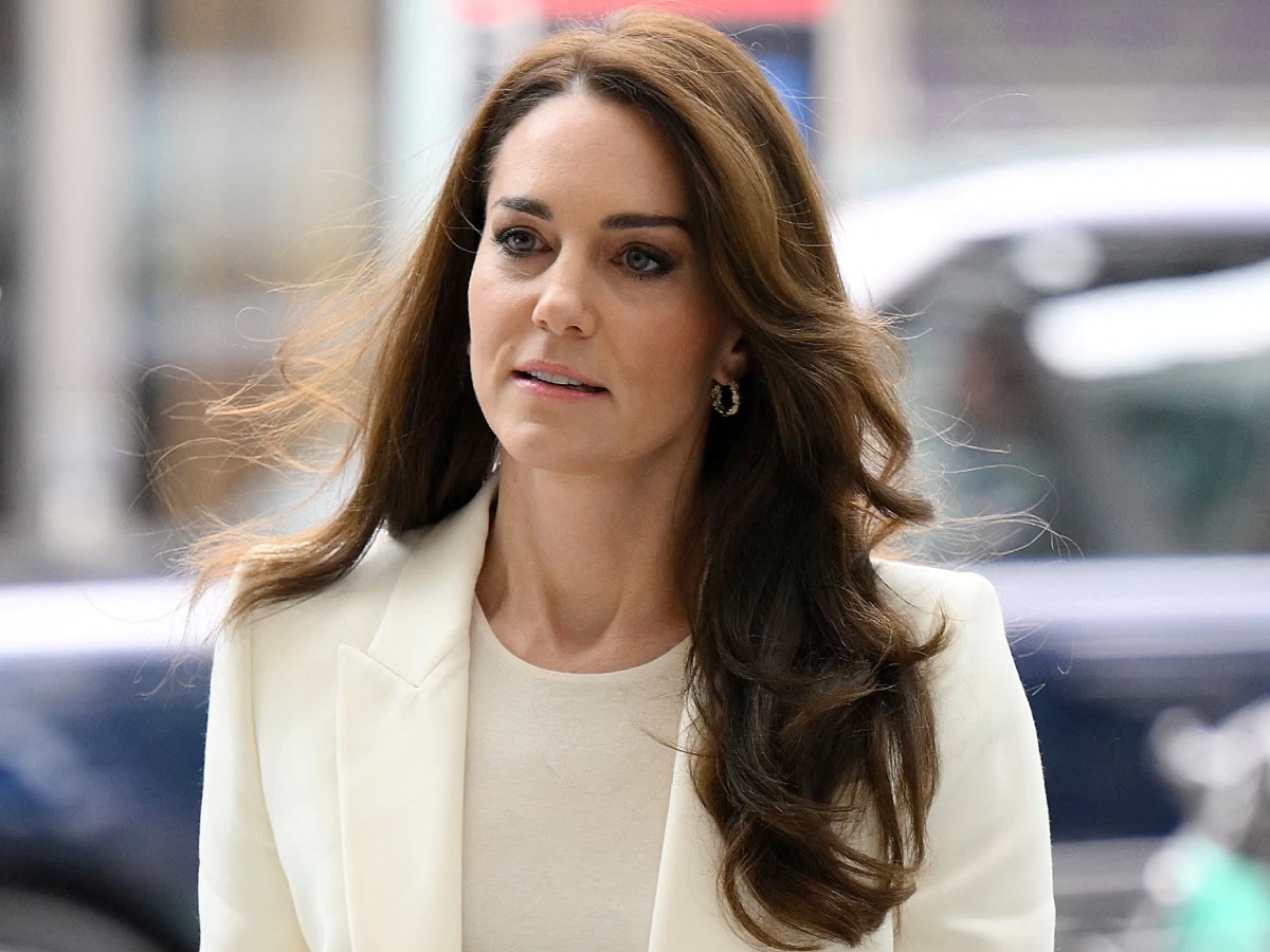 Kate Middleton: Έσπασε το βασιλικό πρωτόκολλο με το glam μανικιούρ της