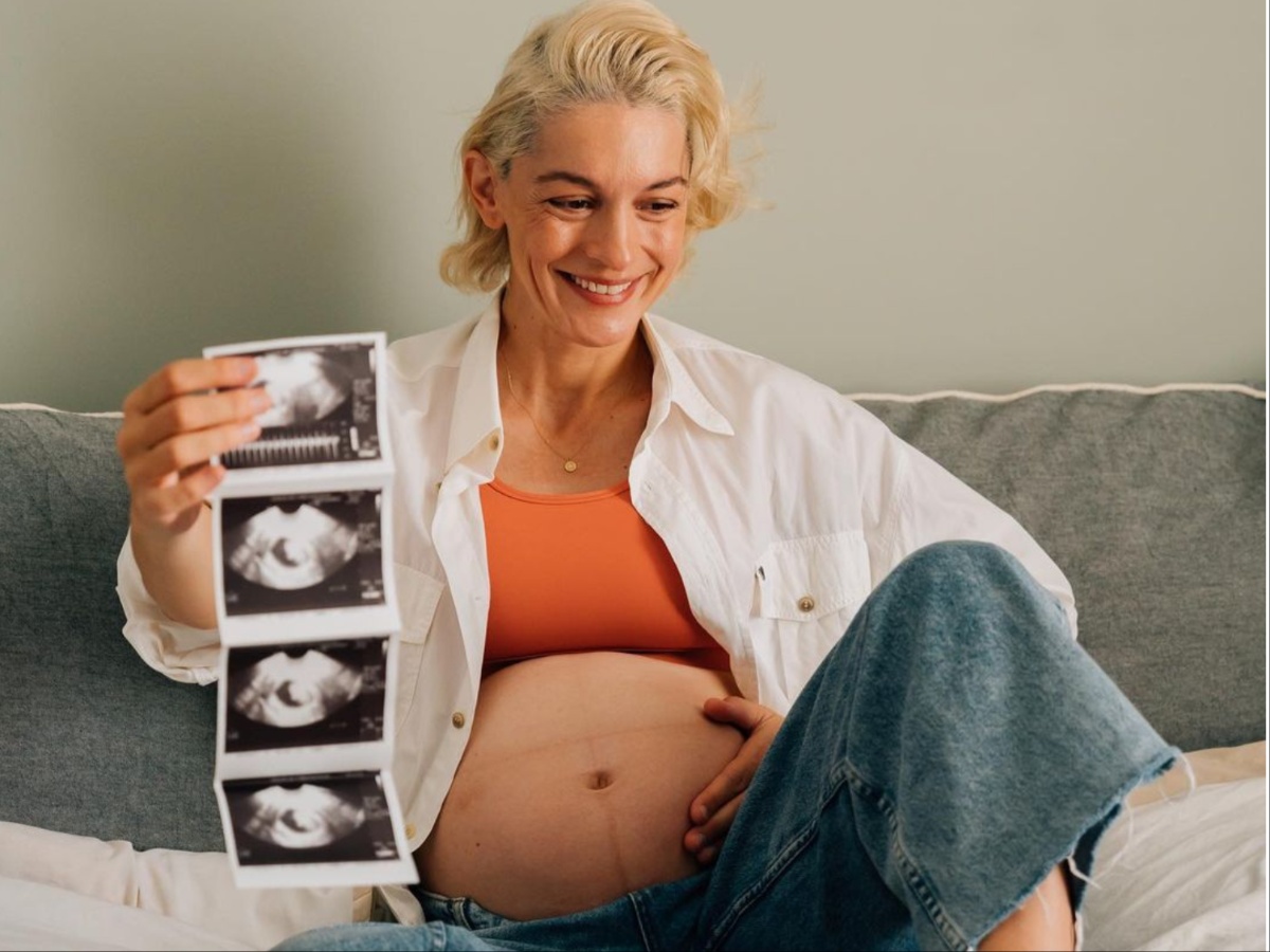 Γιούλικα Σκαφιδά για την εγκυμοσύνη της: «Δεν έχει αλλάξει ο τρόπος σκέψης μου, δεν τα βλέπω όλα ροζ πια»