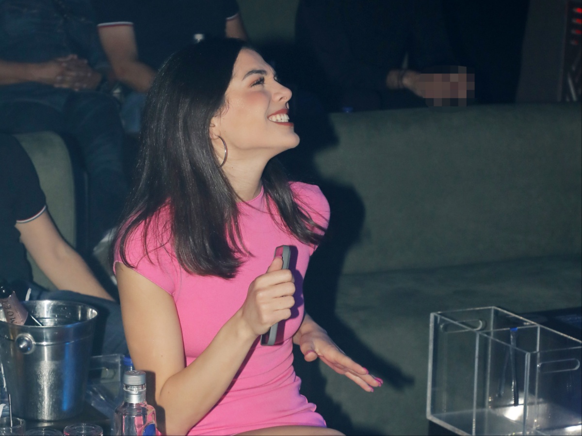 Μελίνα Νικολαΐδη: Βραδινή έξοδος για την κόρη της Δέσποινας Βανδή – Φωτογραφίες