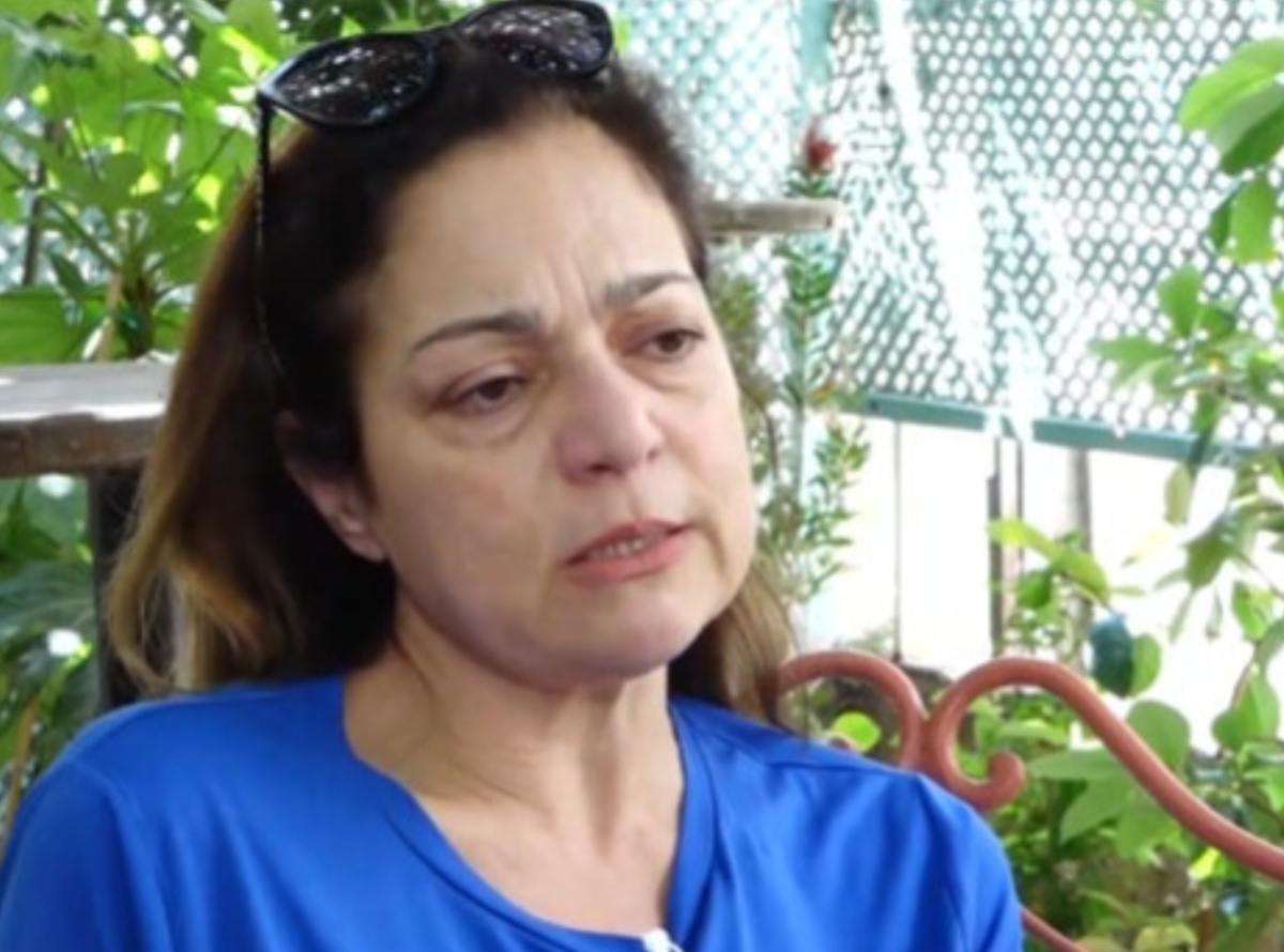 Ελένη Καρακάση: «Βγήκε στον χώρο ότι έκανα απόπειρα αυτοκτονίας και βγήκα στο μπαλκόνι γιατί με κλείδωσε ο άνδρας μου»