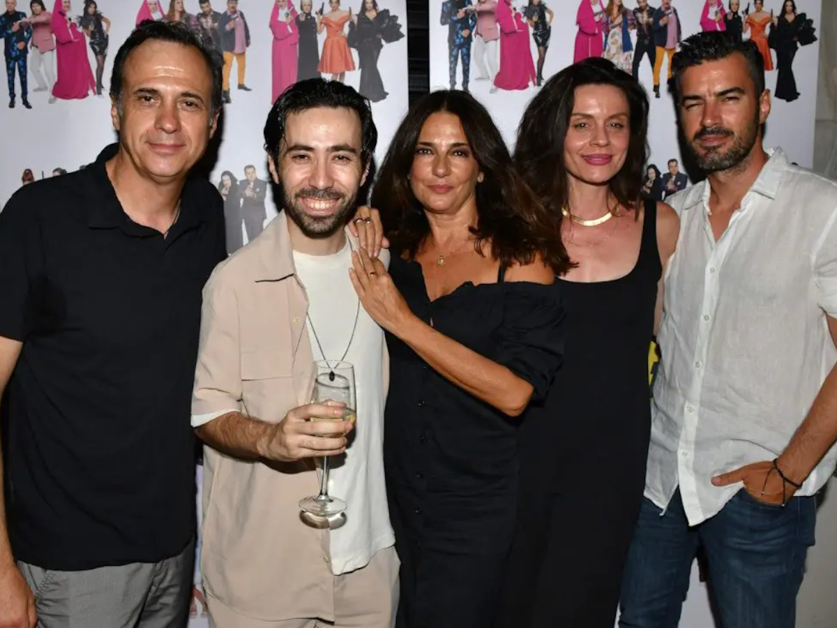 Η κατάρα της Τζέλας Δελαφράγκα: Οι πρωταγωνιστές της νέας σειράς του Alpha γιόρτασαν το τέλος των γυρισμάτων – Φωτογραφίες TLIFE