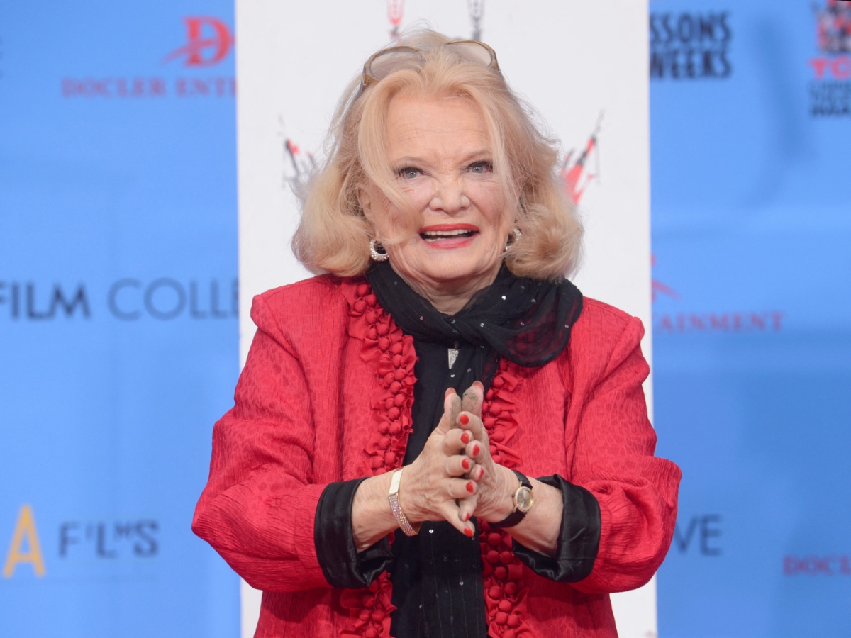 Gena Rowlands: Πέθανε η πολυβραβευμένη ηθοποιός σε ηλικία 94 ετών