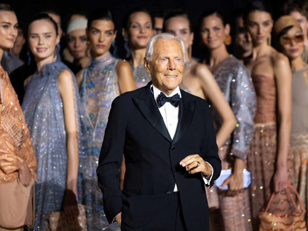 Giorgio Armani: Ο σχεδιαστής μάγεψε το κοινό της Νέας Υόρκης με ένα εκλεπτυσμένο fashion show!