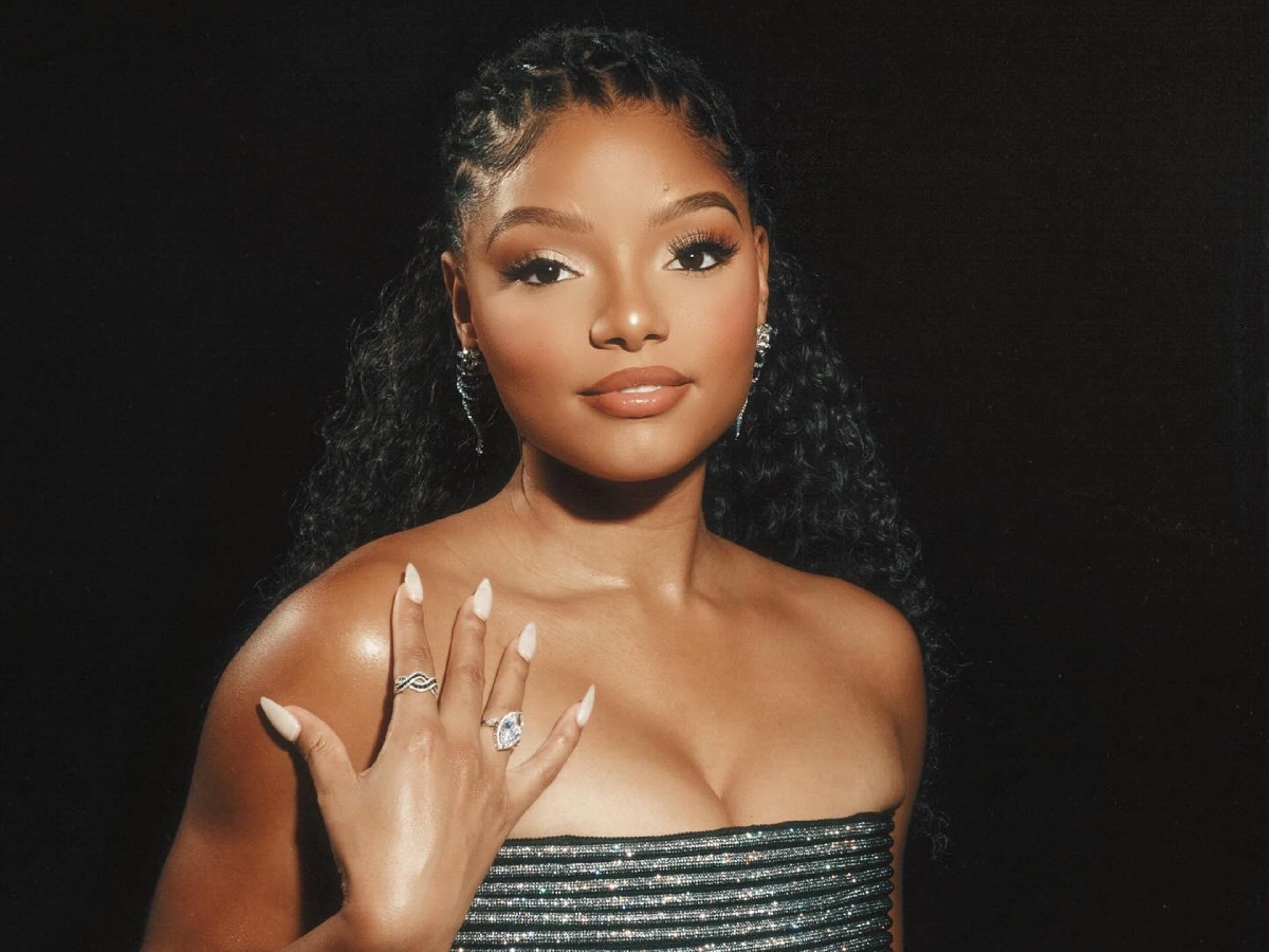 Halle Bailey: Υιοθέτησε το beauty look της Halle Berry στον James Bond και είναι ότι ωραιότερο είδαμε το φετινό Halloween