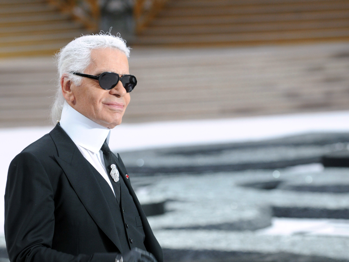 Karl Lagerfeld: Το πολυτελές γραφείο του σχεδιαστή πωλείται για αστρονομικό ποσό!