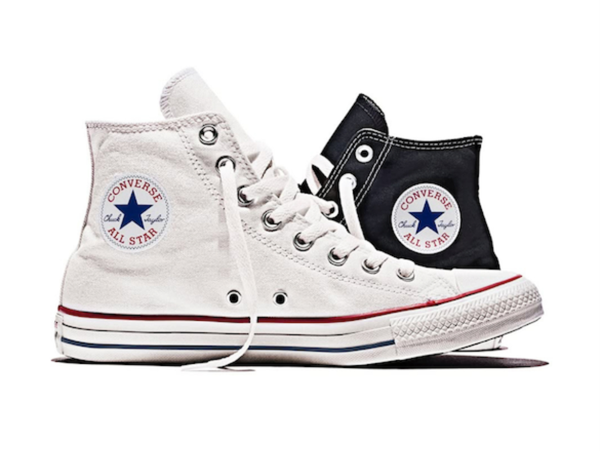 Η Converse επιστρέφει στο κλασικό Chuck Taylor με μία celebrity καμπάνια!