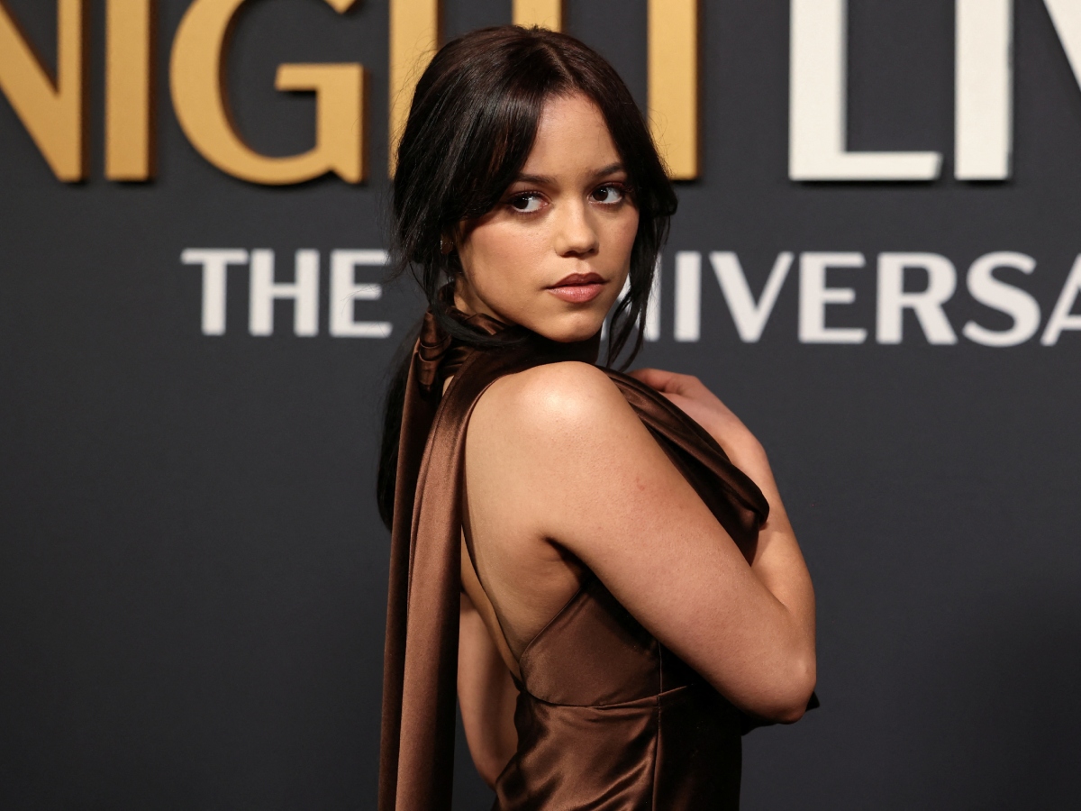 Jenna Ortega: Το χρώμα στα χείλη της είναι vampy και η πιο ανατρεπτική τάση της σεζόν